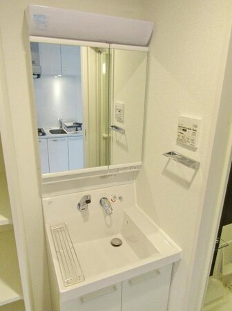 レビスタ白金高輪の物件内観写真